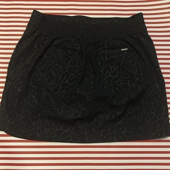 Orvis medium skort   C - Picture 4 of 5